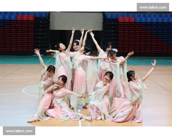 舞动青春激情绽放,顶级舞者激烈角逐精彩瞬间大比拼